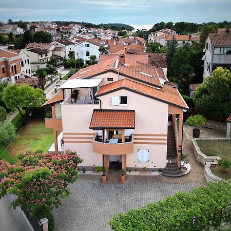 Premium Apartments Tade Funtana Exterior foto