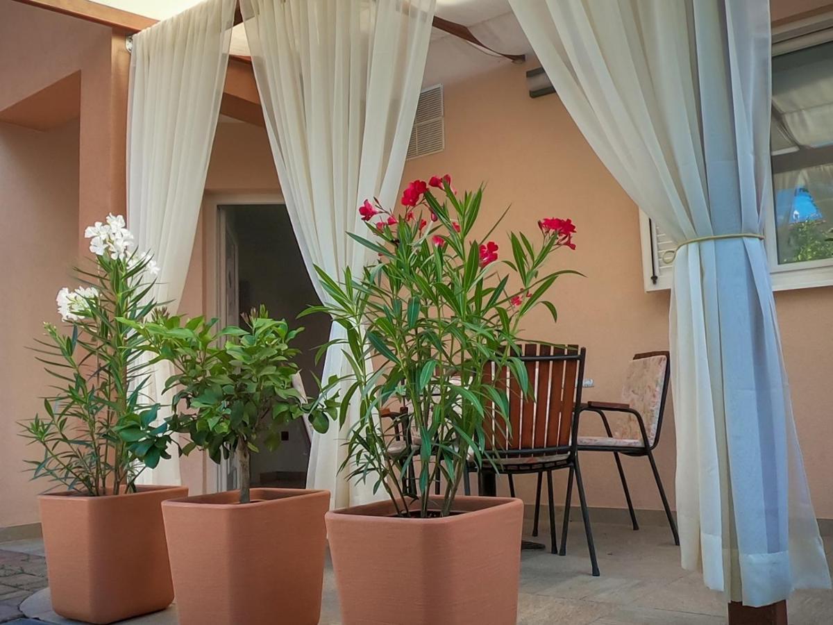 Premium Apartments Tade Funtana Exterior foto