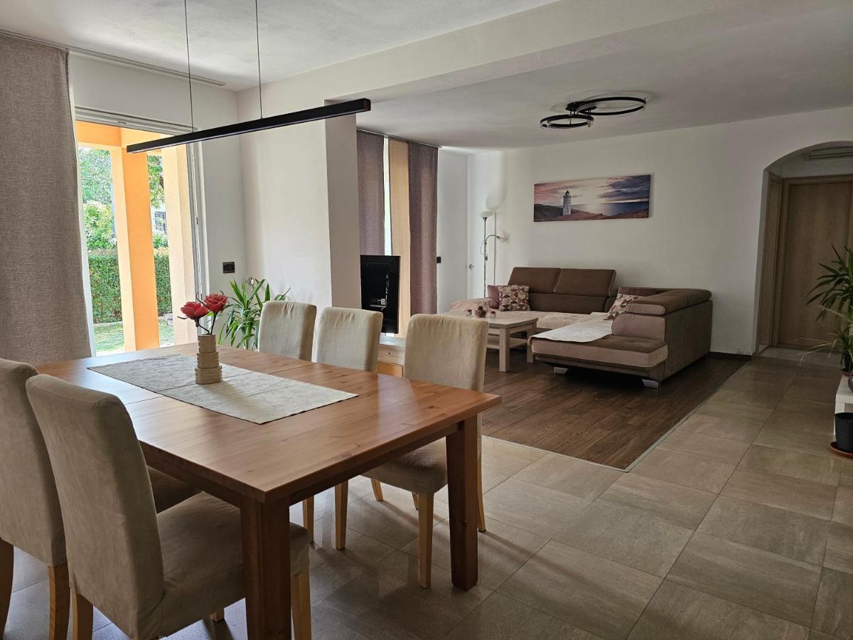 Premium Apartments Tade Funtana Exterior foto