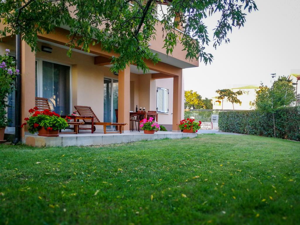 Premium Apartments Tade Funtana Exterior foto